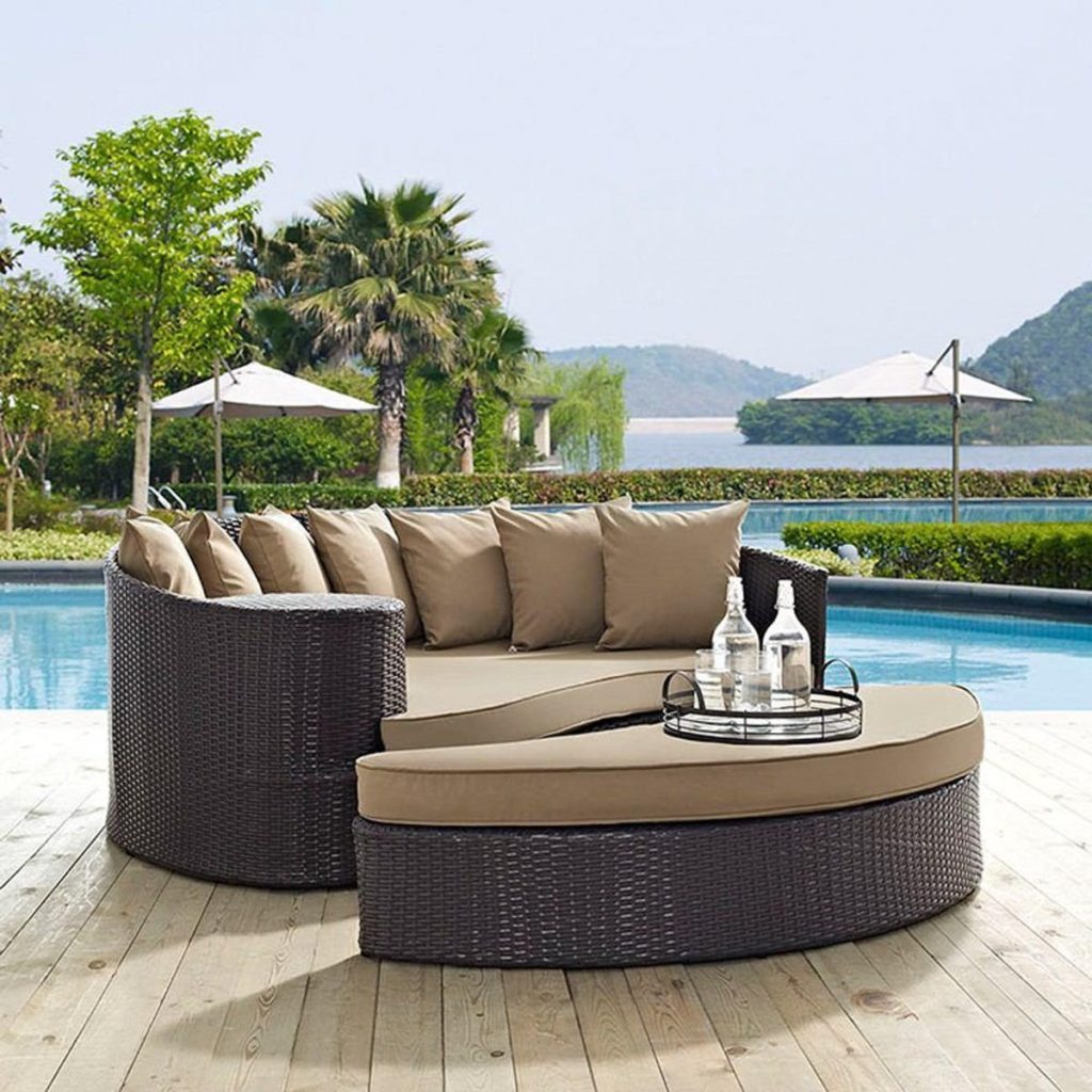 outdoor daybeds